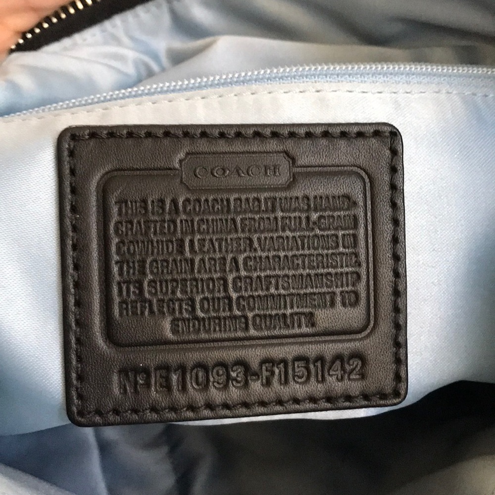Signature Coach Black Patent Leather Purse Tote - Picture 7 of 8